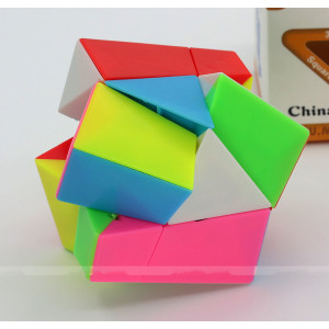 Verseny Rubik Kocka mf8 Fish-shaped Skewb